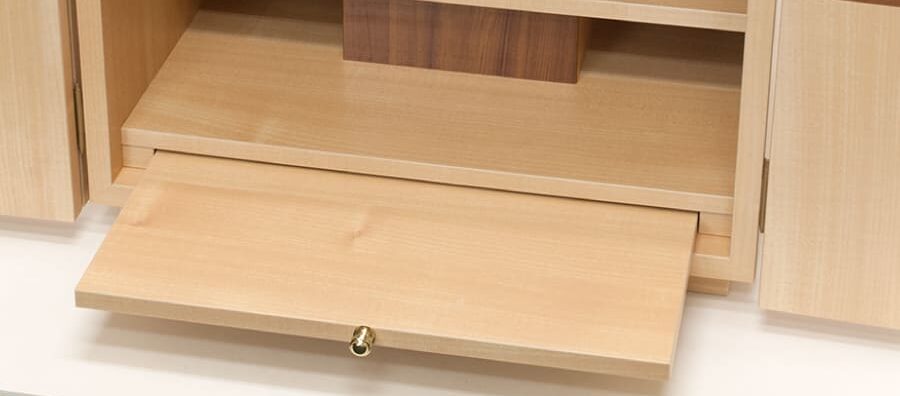 仏壇こだわりの実用性(膳引き)