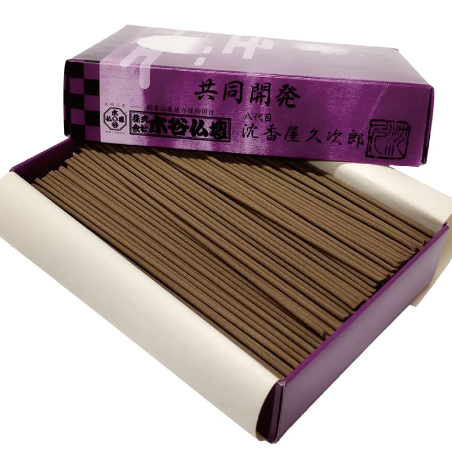 702031